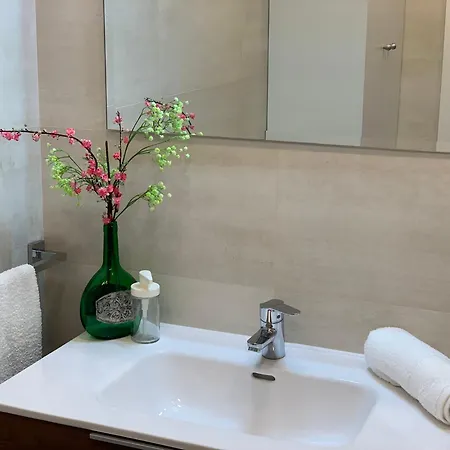 For Two In The Heart Of Apartment *